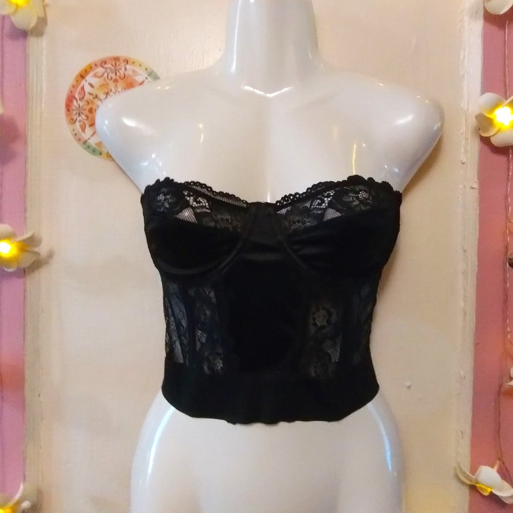 Underwire (L) Bustier Style Strapless Lace Bra
